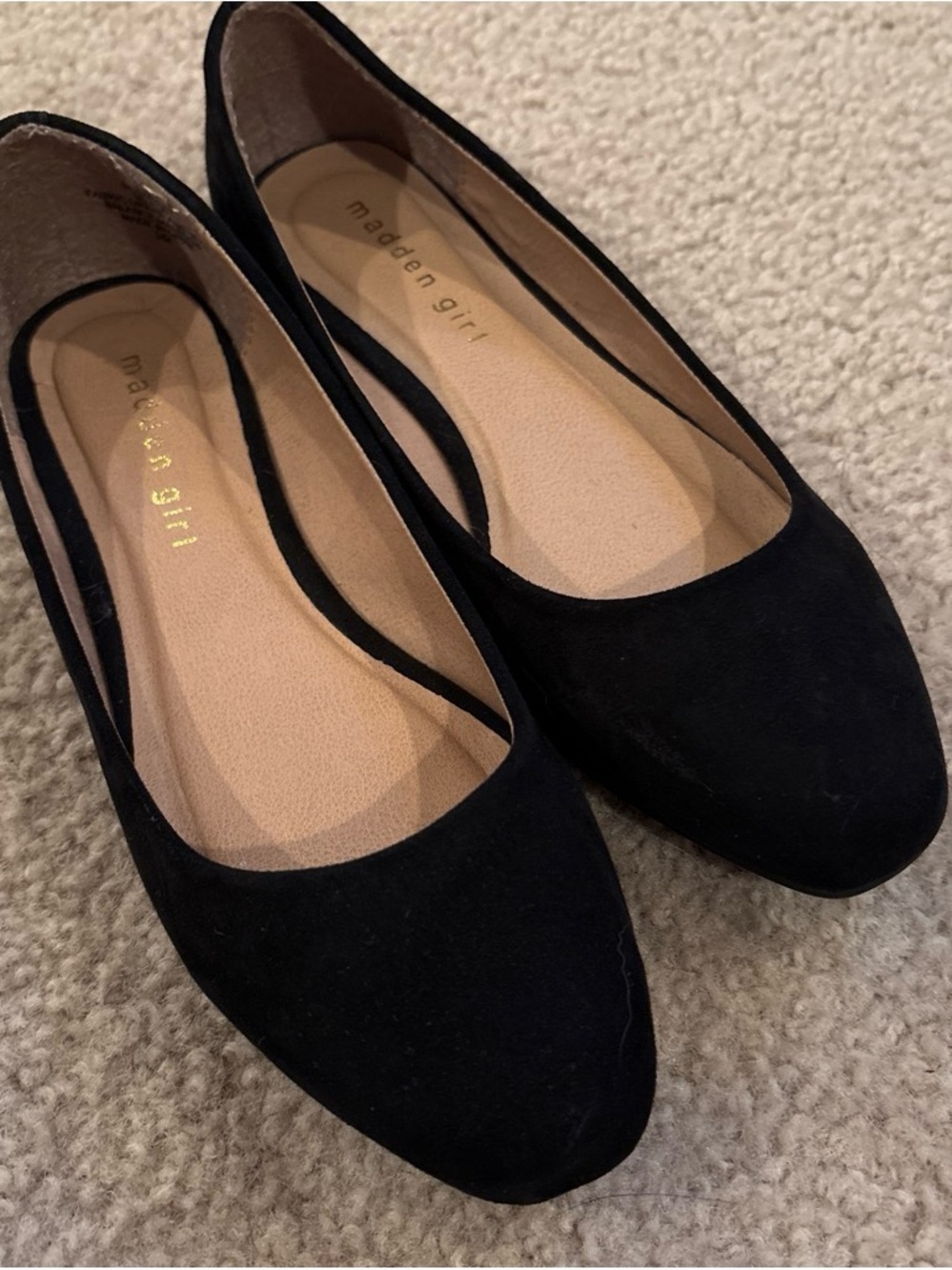 Madden Girl Black Classic Round-Toe Ballet Flats